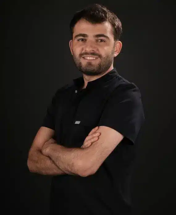Dr. Ahmet GorkanProsthodontist