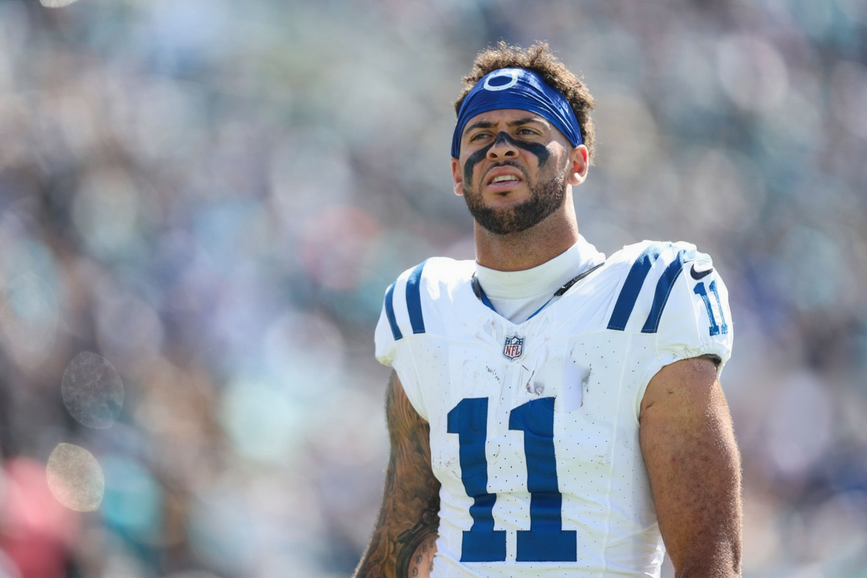 Michael Pittman Jr. Teeth