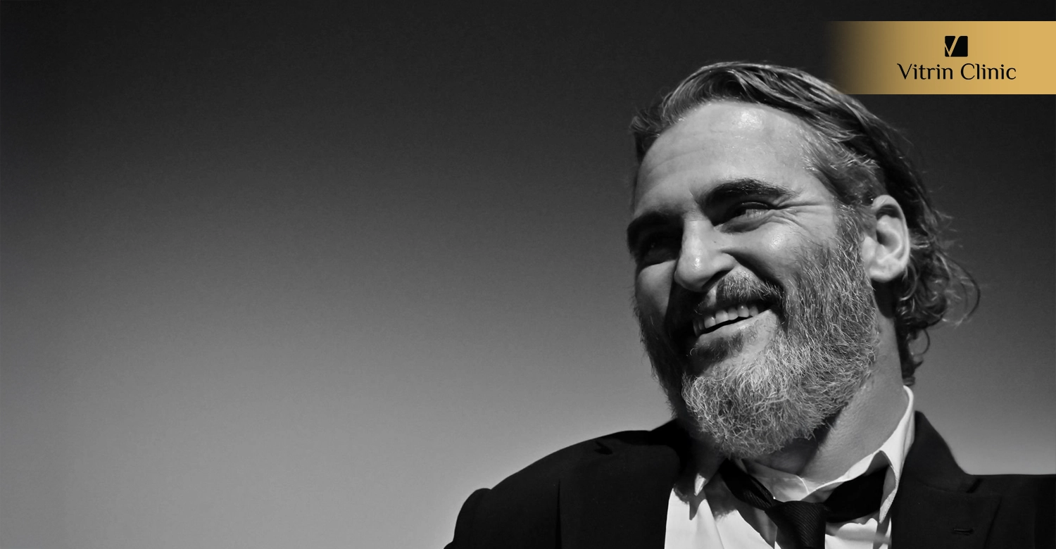 Joaquin Phoenix teeth
