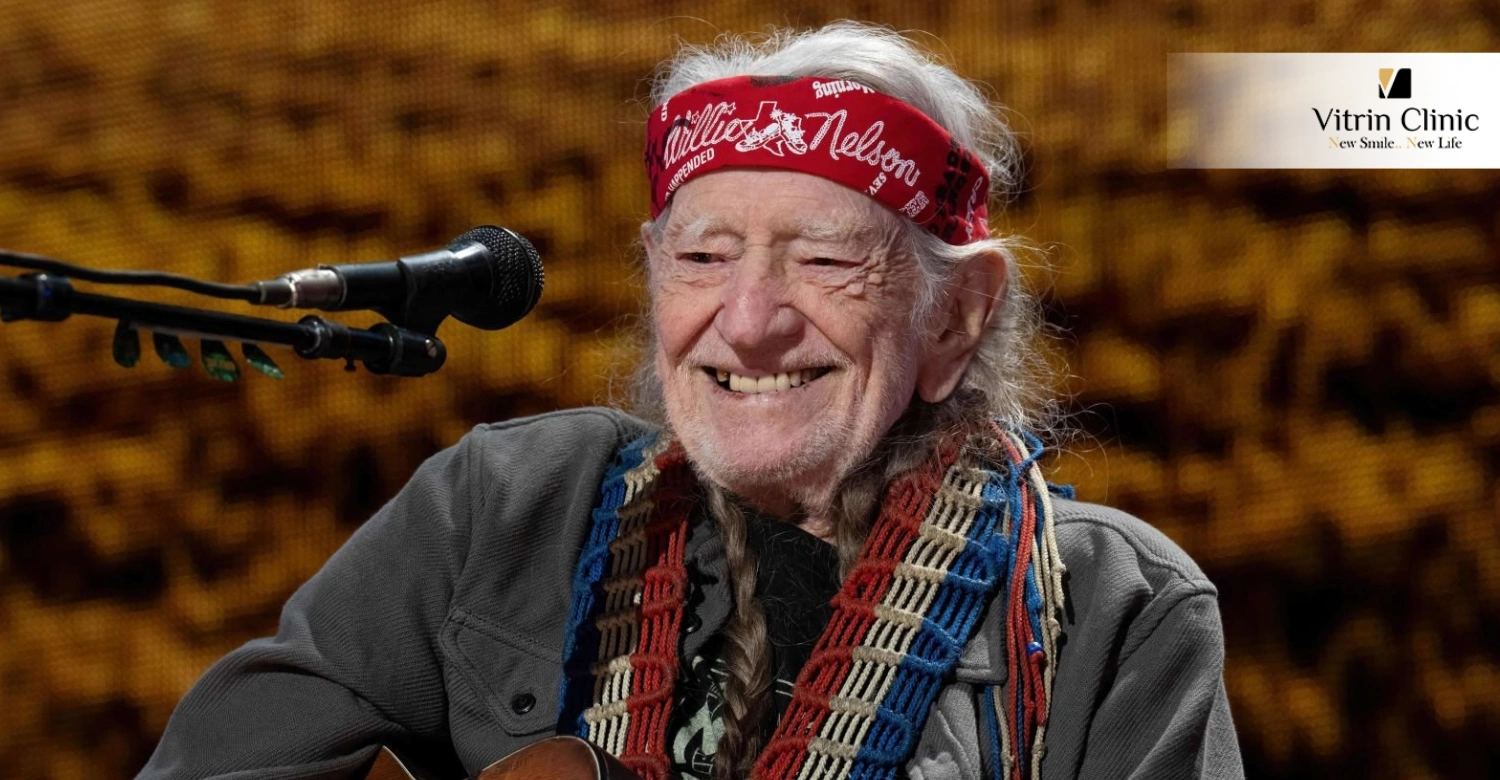 Willie Nelson teeth