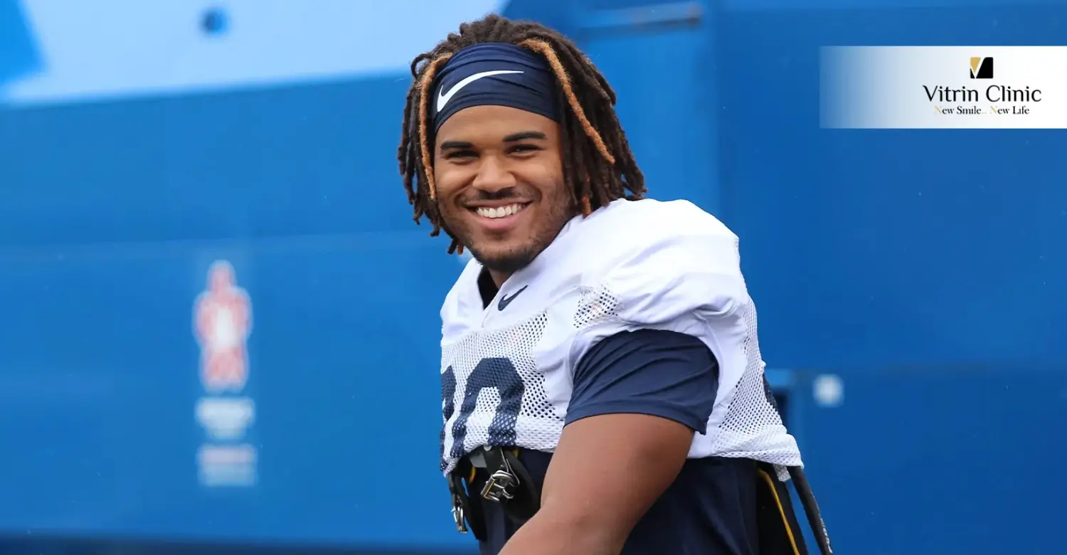 Akheem Mesidor Smile